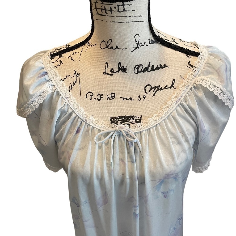 Vintage Miss Dira New York Sheer Nightgown Blue Floral Medium Lace trim Sleep - Picture 2 of 8
